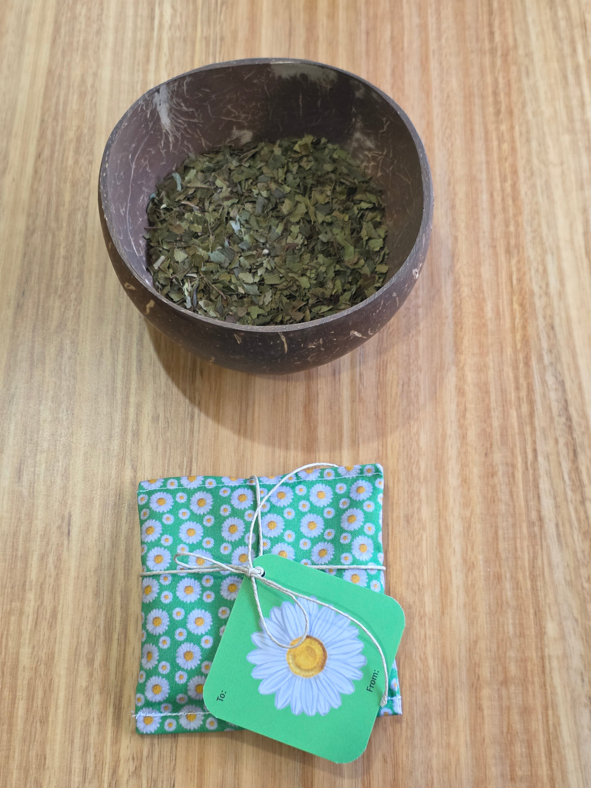 White flower naturally scented sachet