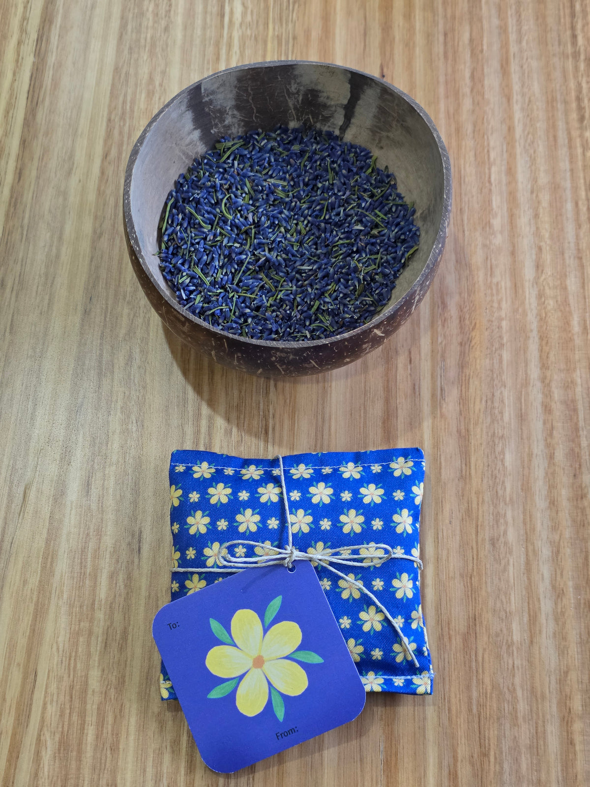 Yellow flower naturally scented sachet